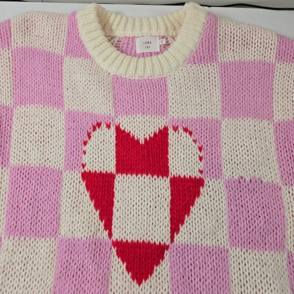 Luna Ivy Game of Love pink combo large chunky sweater. - Picture 8 of 11